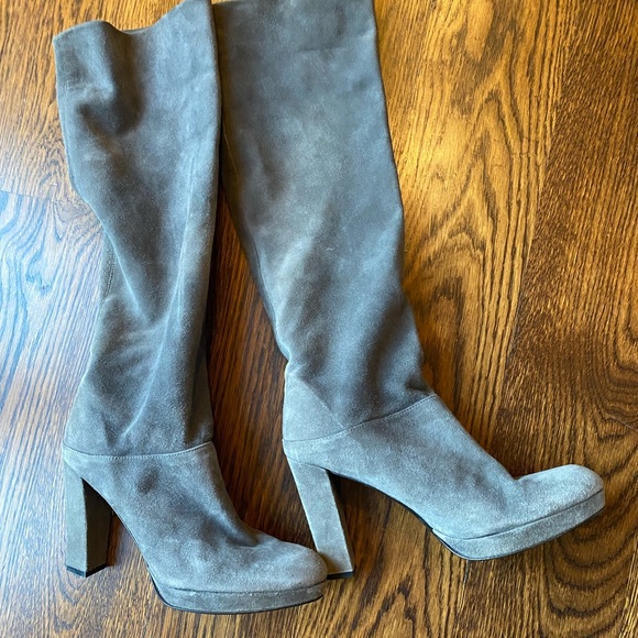 Stuart Weitzman gray suede platform boots 6 1/2 authentic gorgeous - Picture 1 of 3